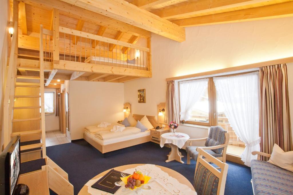 Hotel Landhaus Feldmeier ***S Oberammergau Rom bilde